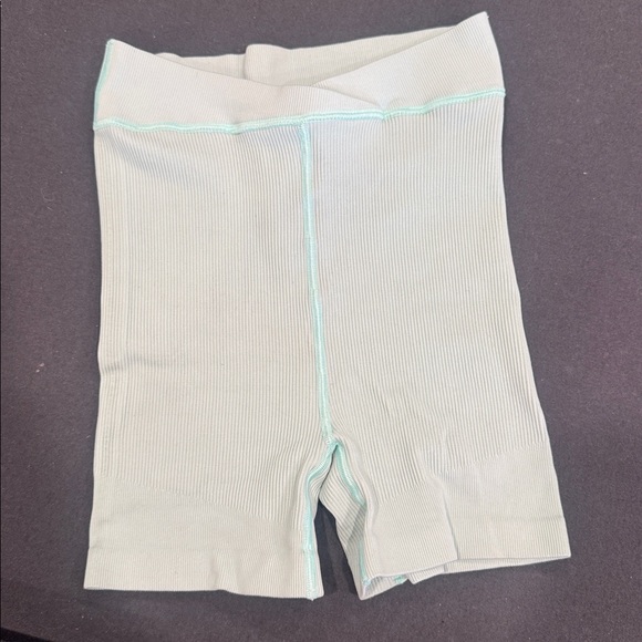 Free people Movement free Throw short in mint turquoise - Picture 3 of 4